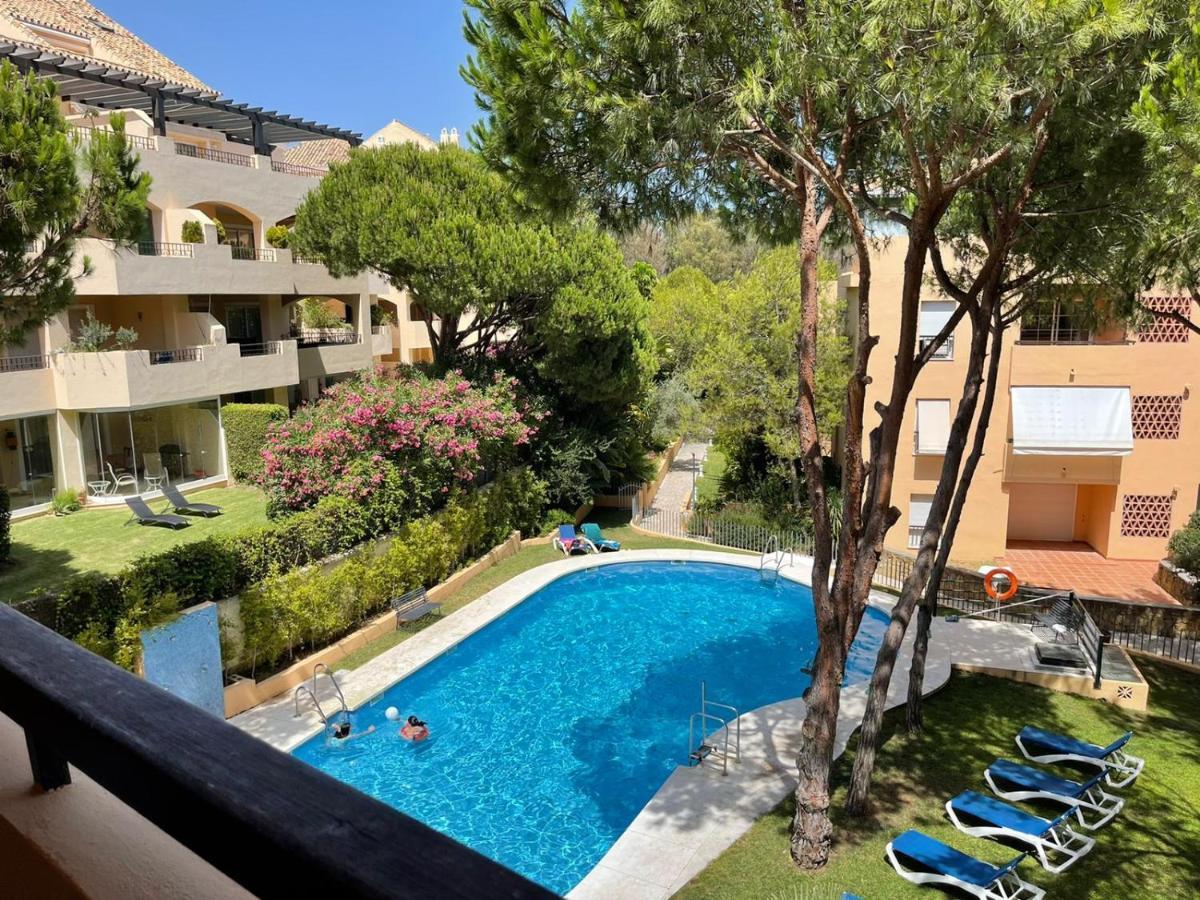 Marbella Playa Residencial Con Piscina Exterior foto