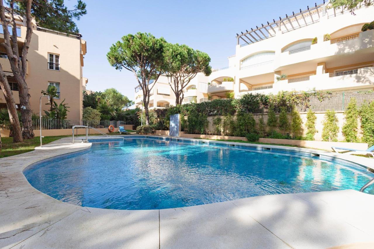 Marbella Playa Residencial Con Piscina Exterior foto
