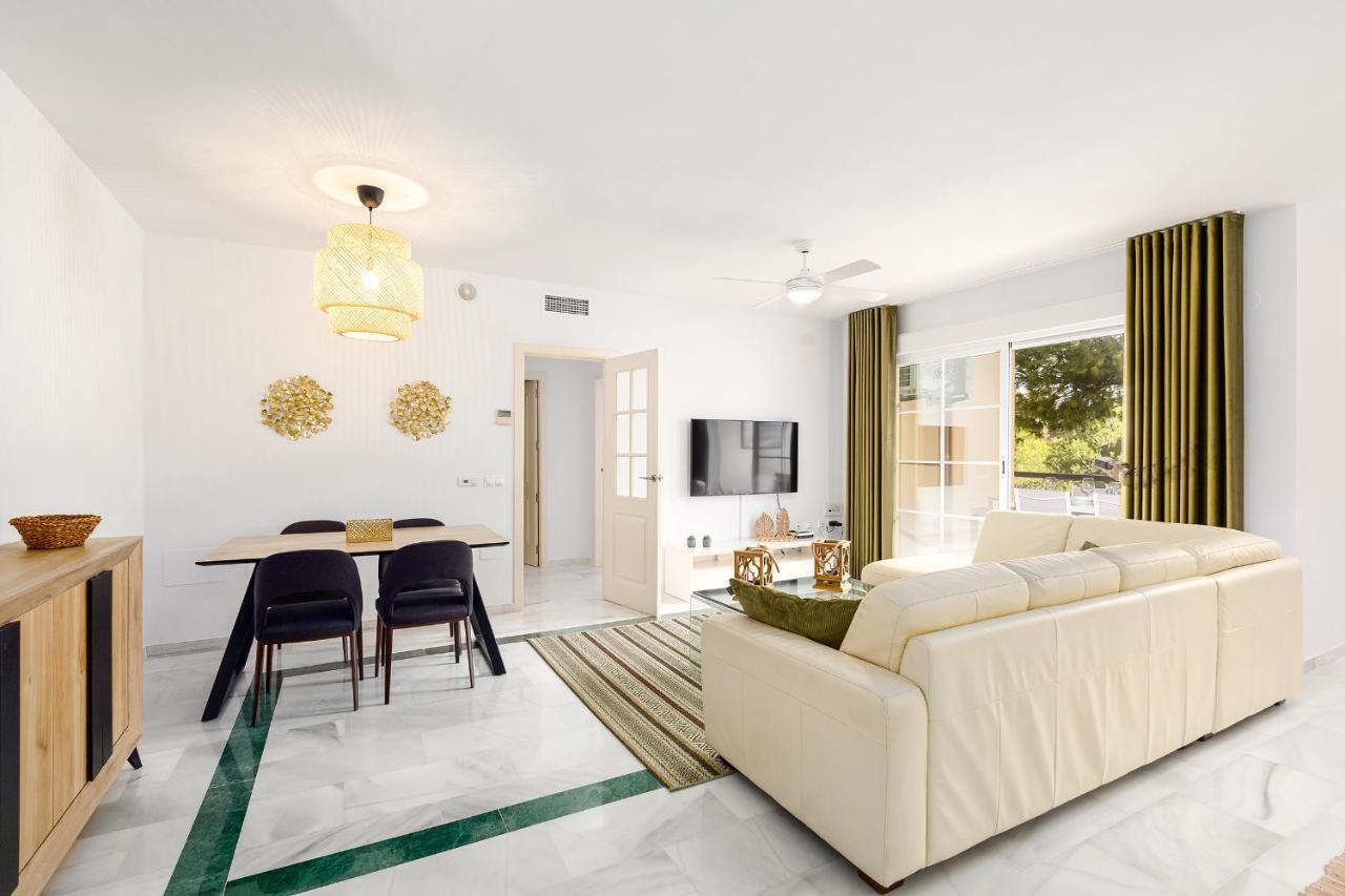 Marbella Playa Residencial Con Piscina Exterior foto